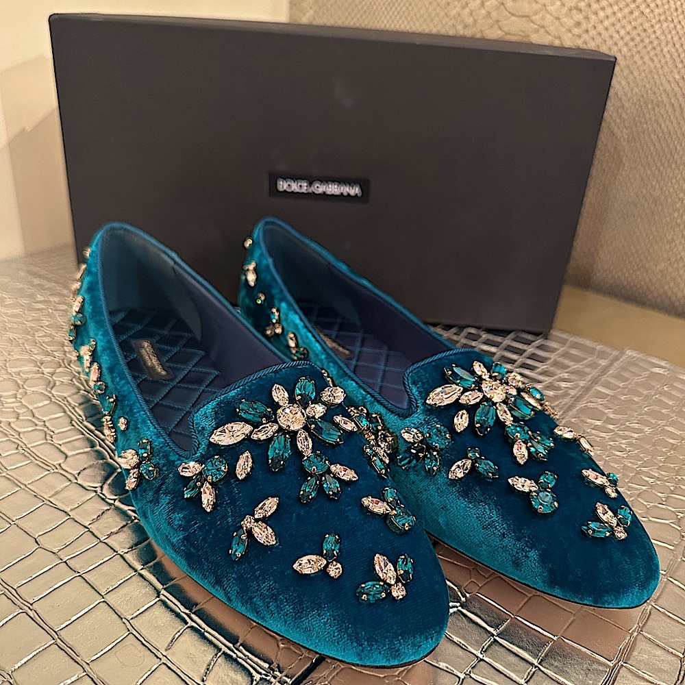 Dolce & Gabbana velvet loafers size 7.5 (true to size)